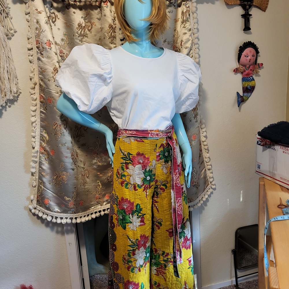 White Puff Sleeve Top